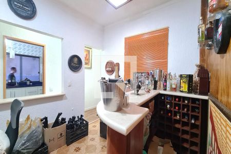 Casa à venda com 250m², 3 quartos e 4 vagasEscritório