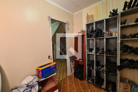 Casa à venda com 250m², 3 quartos e 4 vagasDeposito