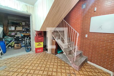 Casa à venda com 250m², 3 quartos e 4 vagasDeposito