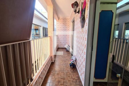 Casa à venda com 250m², 3 quartos e 4 vagasTerraço