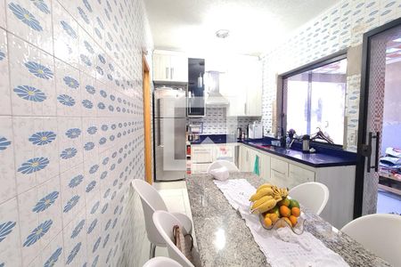 Casa à venda com 250m², 3 quartos e 4 vagasCozinha