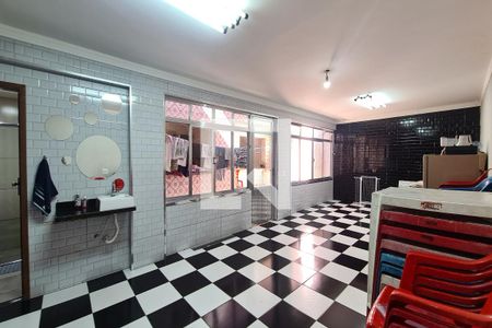 Casa à venda com 250m², 3 quartos e 4 vagasSalão de Festas