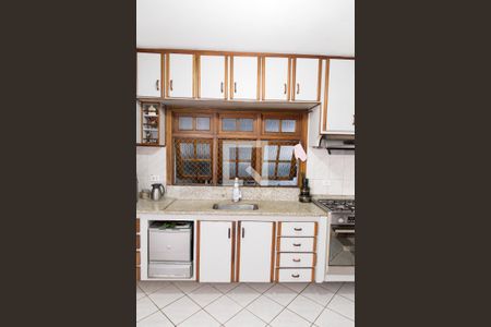 Casa à venda com 250m², 4 quartos e 3 vagasCozinha