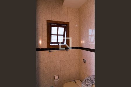 Casa à venda com 250m², 4 quartos e 3 vagasBanheiro da Suíte