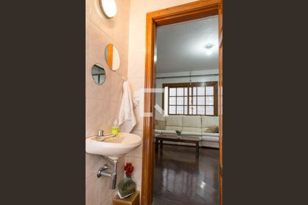 Lavabo de casa para alugar com 4 quartos, 250m² em Conceição, Diadema