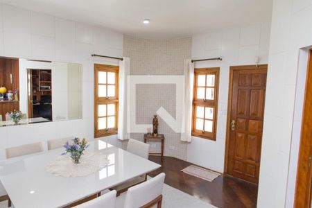 Sala de Estar de casa à venda com 4 quartos, 250m² em Conceição, Diadema