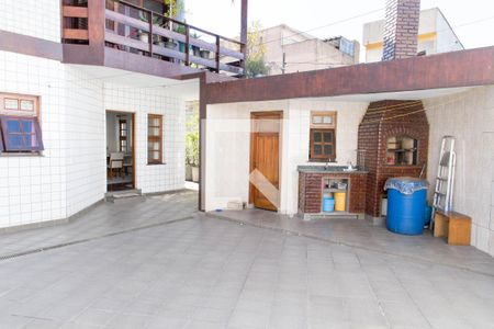 Casa à venda com 250m², 4 quartos e 3 vagasQuintal