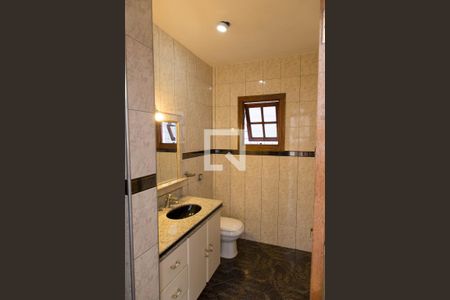 Casa à venda com 250m², 4 quartos e 3 vagasBanheiro Social