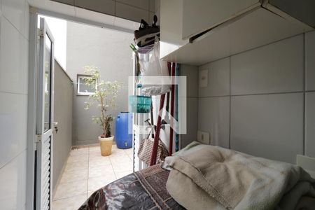 Apartamento para alugar com 63m², 2 quartos e 1 vagaÁrea de Serviço