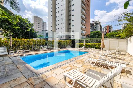 Apartamento para alugar com 80m², 3 quartos e 2 vagasÁrea Comum - Piscinas