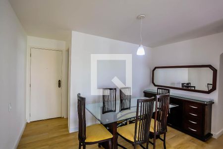 Sala de apartamento para alugar com 3 quartos, 80m² em Real Parque, São Paulo