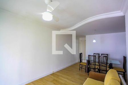 Sala de apartamento para alugar com 3 quartos, 80m² em Real Parque, São Paulo