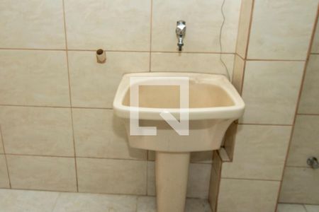 Apartamento para alugar com 70m², 2 quartos e sem vaga Apartamento para alugar com 70m², 2 quartos e sem vagaÁrea de Serviço