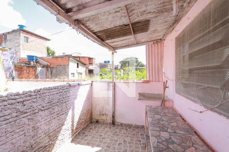 Casa para alugar com 32m², 1 quarto e sem vagaÁrea de Serviço