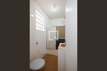 Apartamento para alugar com 60m², 2 quartos e 1 vaga Apartamento para alugar com 60m², 2 quartos e 1 vagaBanheiro Corredor