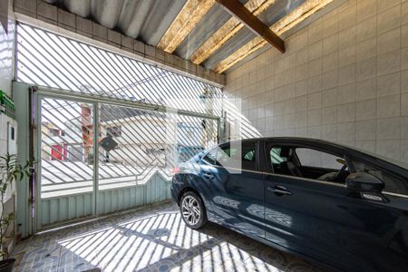 Casa à venda com 300m², 3 quartos e 2 vagas Casa à venda com 300m², 3 quartos e 2 vagasGaragem