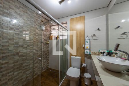 Casa à venda com 300m², 3 quartos e 2 vagas Casa à venda com 300m², 3 quartos e 2 vagasBanheiro