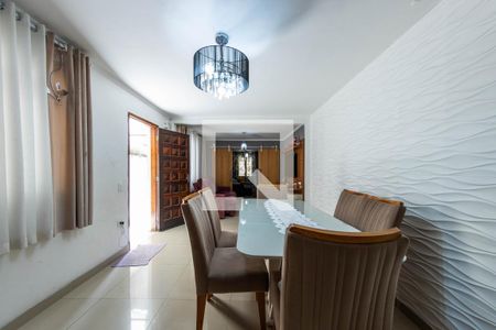 Sala de casa à venda com 3 quartos, 300m² em Vila Miami, São Paulo