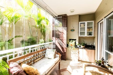 Apartamento para alugar com 108m², 2 quartos e 2 vagasVaranda da Sala