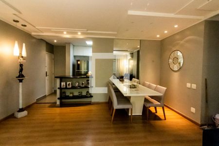 Sala de apartamento para alugar com 2 quartos, 108m² em Vila Polopoli, São Paulo