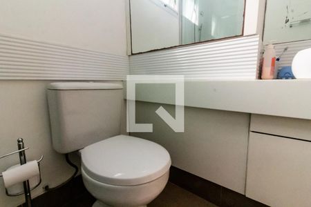 Apartamento para alugar com 108m², 2 quartos e 2 vagasBanheiro da Suíte Quarto 1