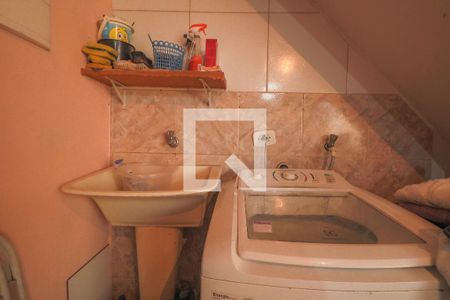 Casa à venda com 86m², 3 quartos e sem vagaÁrea de Serviço