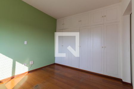 Apartamento à venda com 200m², 3 quartos e 3 vagasSuíte 1