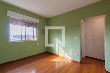 Apartamento à venda com 200m², 3 quartos e 3 vagasSuíte 2