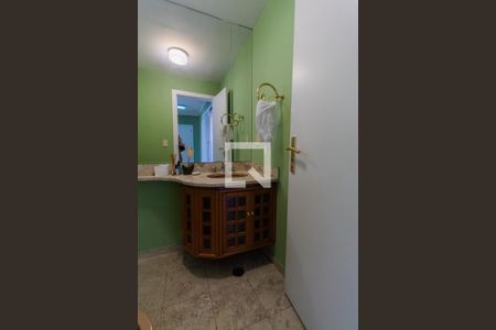 Apartamento à venda com 200m², 3 quartos e 3 vagasBanheiro Corredor