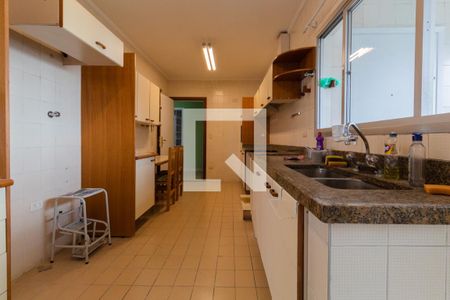 Apartamento à venda com 200m², 3 quartos e 3 vagasCozinha