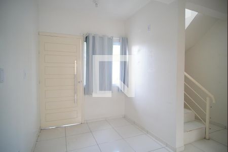 Sala de casa de condomínio à venda com 2 quartos, 89m² em Rondônia, Novo Hamburgo
