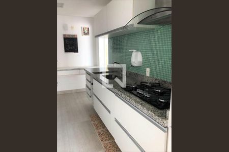 Apartamento à venda com 4 quartos, 137m² em Vila Gumercindo, São Paulo