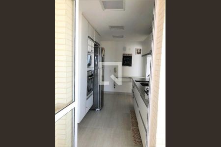 Apartamento à venda com 4 quartos, 137m² em Vila Gumercindo, São Paulo