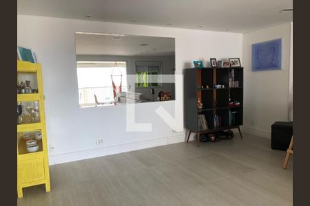 Apartamento à venda com 4 quartos, 137m² em Vila Gumercindo, São Paulo
