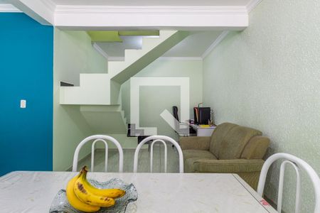 Casa à venda com 125m², 2 quartos e 2 vagas Casa à venda com 125m², 2 quartos e 2 vagasCopa