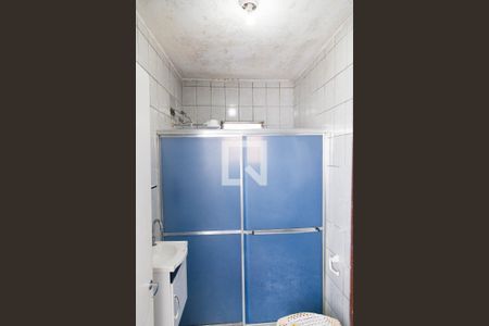 Banheiro de casa à venda com 3 quartos, 200m² em Taboão, Diadema