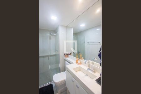 Banheiro de apartamento à venda com 2 quartos, 162m² em Santo Amaro, São Paulo