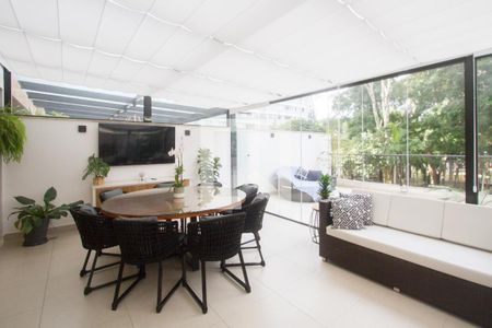 Apartamento à venda com 162m², 2 quartos e 2 vagasTerraço