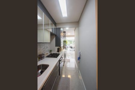 Apartamento à venda com 162m², 2 quartos e 2 vagasCozinha