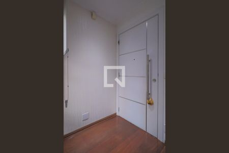Apartamento à venda com 190m², 3 quartos e 2 vagasEntrada