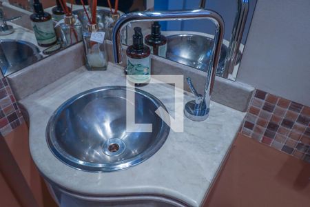 Apartamento à venda com 190m², 3 quartos e 2 vagasDetalhe banheiro