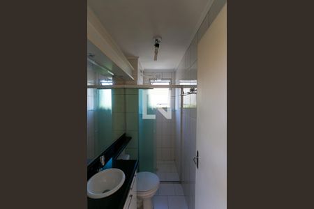 Apartamento para alugar com 68m², 3 quartos e 1 vaga Apartamento para alugar com 68m², 3 quartos e 1 vagaBanheiro da Suíte 1