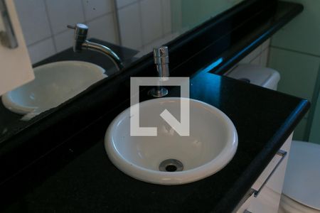 Apartamento para alugar com 68m², 3 quartos e 1 vaga Apartamento para alugar com 68m², 3 quartos e 1 vagaBanheiro da Suíte 1