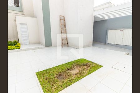 Apartamento à venda com 36m², 2 quartos e sem vagaÁrea comum