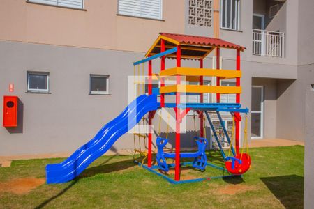 Apartamento para alugar com 77m², 2 quartos e 1 vagaÁrea comum - Playground