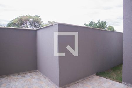 Apartamento para alugar com 77m², 2 quartos e 1 vagaVaranda