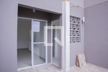 Apartamento para alugar com 77m², 2 quartos e 1 vagaVaranda