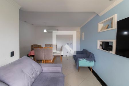 Sala de apartamento à venda com 2 quartos, 62m² em Vila Santa Maria, Guarulhos