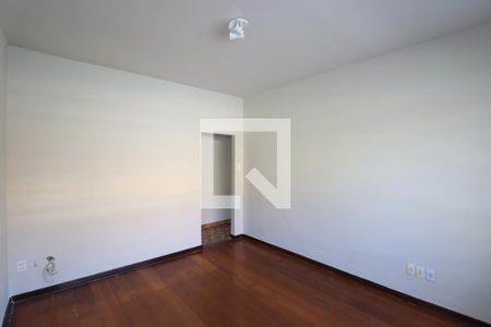 Casa para alugar com 80m², 2 quartos e 1 vagaSala