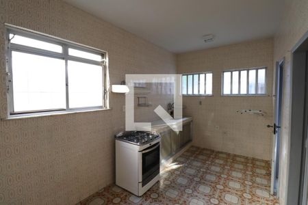 Casa para alugar com 80m², 2 quartos e 1 vagaCozinha